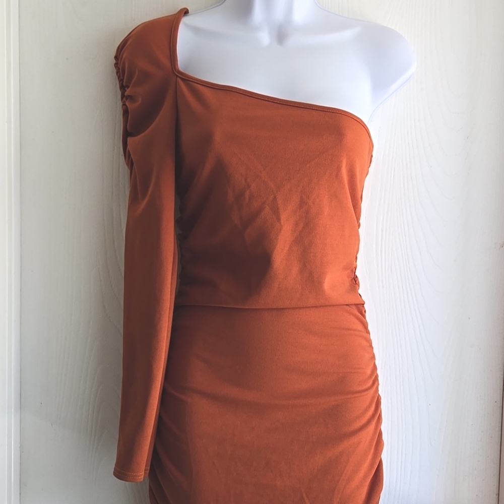Pretty Little Thing | Rust Orange One Arm Bodycon Dress - Picture 8 of 11